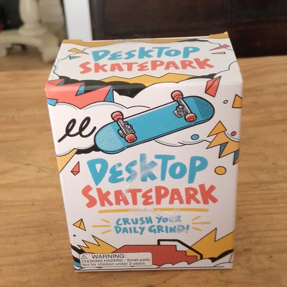 NWT Desktop Skatepark